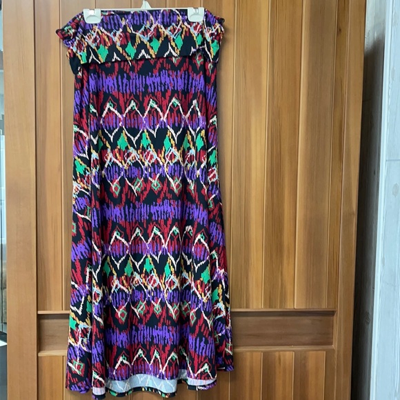 LuLaRoe Dresses & Skirts - LuLaRoe 2XL Multicolored Maxi Skirt NWT